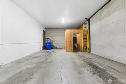 2210 Grand Avenue, Everett, WA 98201 - Photo 35