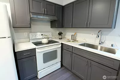 1555 Union Avenue NE #G-38, Renton, WA 98059 - Photo 9