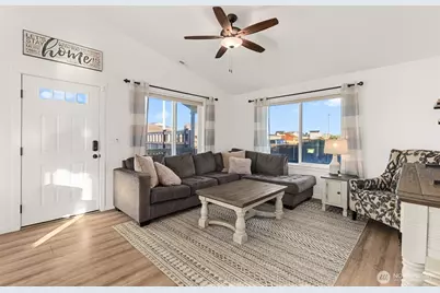 1110 Ocean Shores Boulevard SW, Ocean Shores, WA 98569 - Photo 9