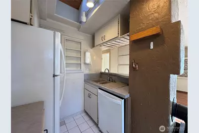 18411 12th Avenue NE, Shoreline, WA 98155 - Photo 11