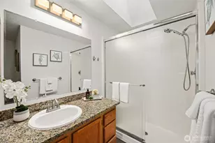 7386 W Lake Sammamish, Redmond, WA 98052 - Photo 11