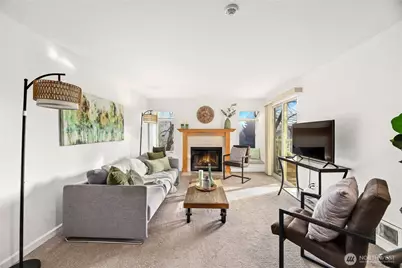 7386 W Lake Sammamish #2-302, Redmond, WA 98052 - Photo 13