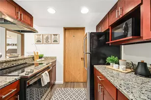 7386 W Lake Sammamish, Redmond, WA 98052 - Photo 5