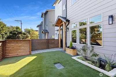 8007 25th Avenue NW, Seattle, WA 98117 - Photo 3