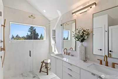 8007 25th Avenue NW, Seattle, WA 98117 - Photo 29