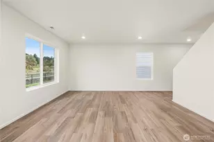 655 Salzer Crk Dr, Centralia, WA 98531 - Photo 9