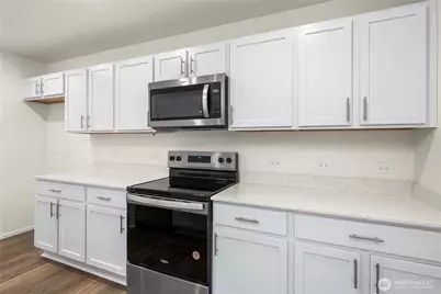 655 Salzer Creek Drive, Centralia, WA 98531 - Photo 15