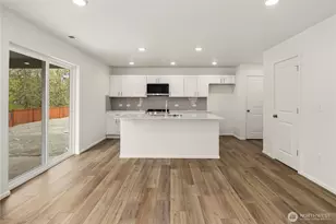 655 Salzer Crk Dr, Centralia, WA 98531 - Photo 9
