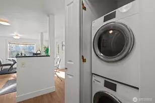 22910 90th Ave W, Edmonds, WA 98026 - Photo 29