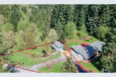 17600 SE Cougar Mountain Drive, Issaquah, WA 98027 - Photo 3