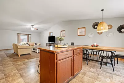 682 L St SE, Ephrata, WA 98823 - Photo 17