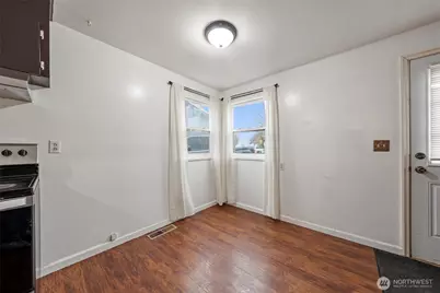705 W 9th Street, Warden, WA 98857 - Photo 5