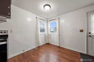 705 W 9th St, Warden, WA 98857 - Photo 5