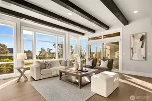 9216 NE 13th St, Clyde Hill, WA 98004 - Photo 7