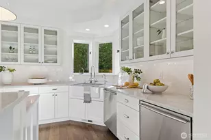 1204 6th St W, Kirkland, WA 98033 - Photo 9