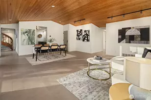 25112 SE 17th St, Sammamish, WA 98075 - Photo 19