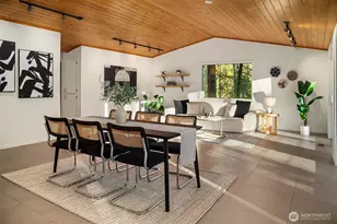 25112 SE 17th St, Sammamish, WA 98075 - Photo 17