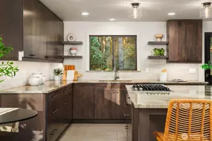 25112 SE 17th St, Sammamish, WA 98075 - Photo 13