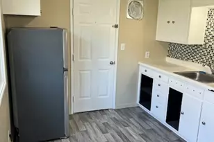 138 N Rainier Ave, Bremerton, WA 98312 - Photo 9