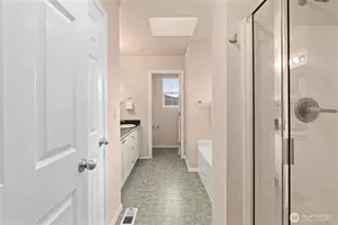 5036 NE 4th Pl, Renton, WA 98059 - Photo 23