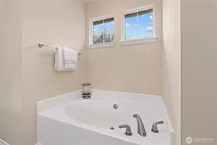 5036 NE 4th Pl, Renton, WA 98059 - Photo 25