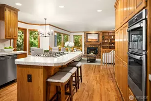 25718 SE 31st Pl, Sammamish, WA 98075 - Photo 11