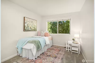 25718 SE 31st Place, Sammamish, WA 98075 - Photo 25