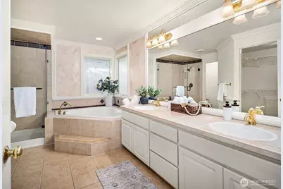 25718 SE 31st Place, Sammamish, WA 98075 - Photo 21