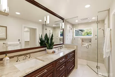 1778 Bellevue Way NE, Bellevue, WA 98004 - Photo 11