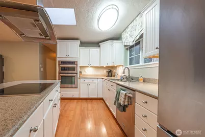 121 N Chinook Drive N, Hoodsport, WA 98548 - Photo 11