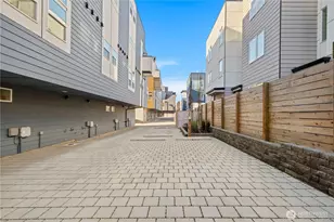 1208 A NW 83rd St, Seattle, WA 98117 - Photo 25