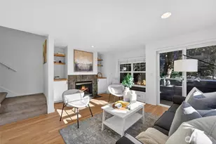 3828 Interlake Ave N, Seattle, WA 98103 - Photo 9