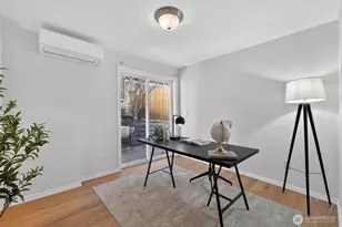 3828 Interlake Ave N, Seattle, WA 98103 - Photo 29