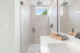 12225 Roseberg Ave S, Seattle, WA 98168 - Photo 17