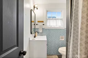 521 114th St S, Tacoma, WA 98444 - Photo 5