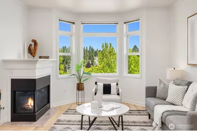 122 S State Street #207 E, Kirkland, WA 98033 - Photo 3