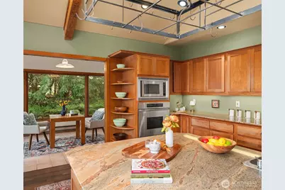 28302 97th Avenue SW, Vashon, WA 98070 - Photo 13