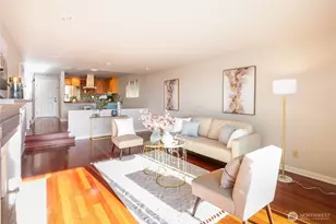 2253 Gilman Dr W, Seattle, WA 98119 - Photo 9