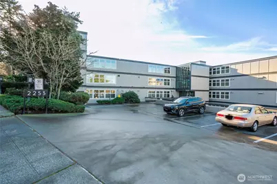 2253 Gilman Drive W #406, Seattle, WA 98119 - Photo 35