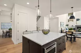 5816 NE 4th Pl, Renton, WA 98059 - Photo 11