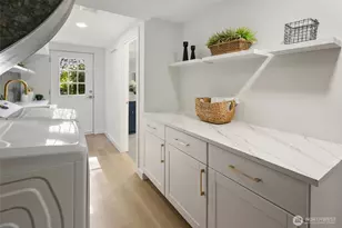 12569 37th Ave NE, Seattle, WA 98125 - Photo 33