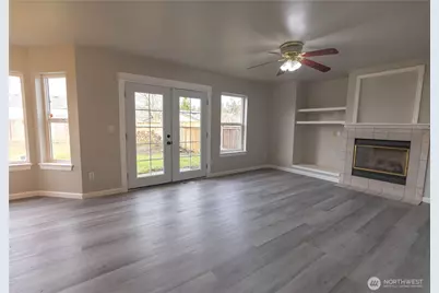 2301 148th Street E, Tacoma, WA 98445 - Photo 9