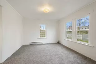 1929 11th St, Bremerton, WA 98337 - Photo 3