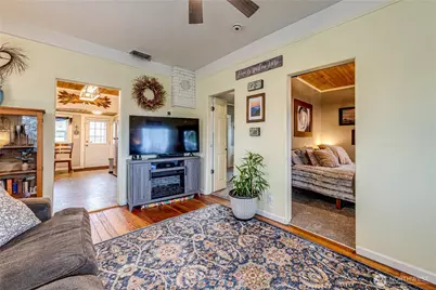 1116 E Marine View Drive, Everett, WA 98201 - Photo 5