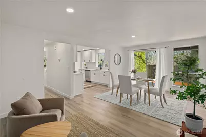 18307 130th Avenue SE, Renton, WA 98058 - Photo 21