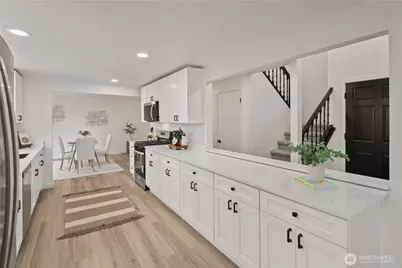 18307 130th Avenue SE, Renton, WA 98058 - Photo 11