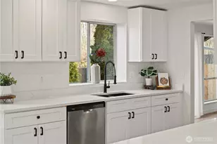 18307 130th Ave SE, Renton, WA 98058 - Photo 13