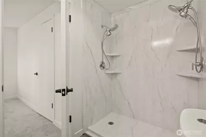 18307 130th Avenue SE, Renton, WA 98058 - Photo 29