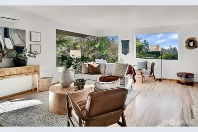 19045 46th Avenue NE, Lake Forest Park, WA 98155 - Photo 5