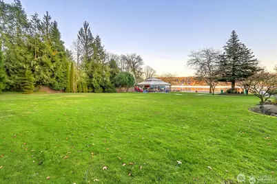 19045 46th Avenue NE, Lake Forest Park, WA 98155 - Photo 35